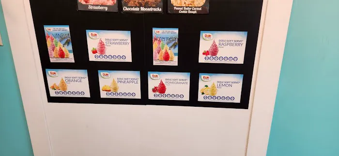 Paradise Shaved Ice & Ice Cream Shop - Fortville, IN Picture 9