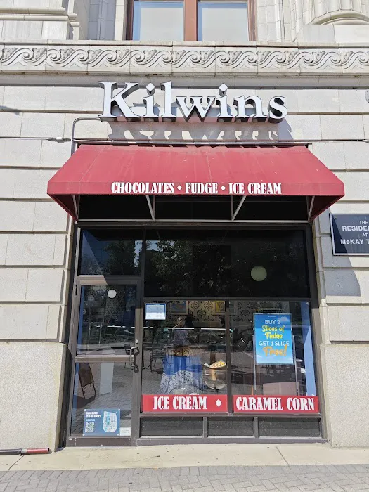 Kilwins Ice Cream - Chocolate - Fudge Picture 4