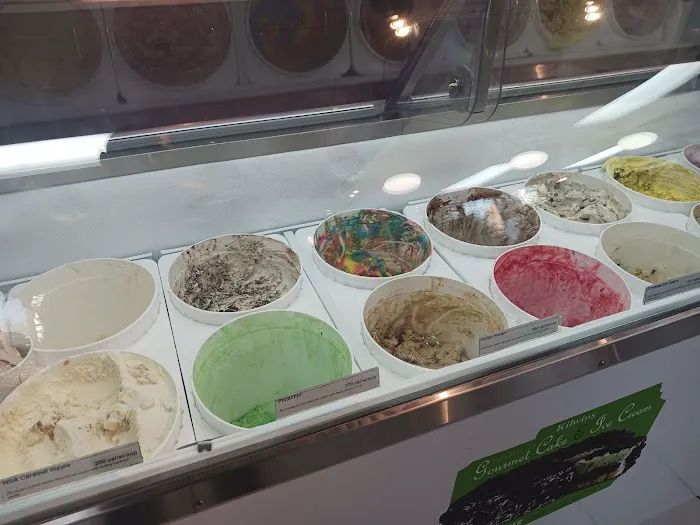 Kilwins Ice Cream - Chocolate - Fudge Picture 10