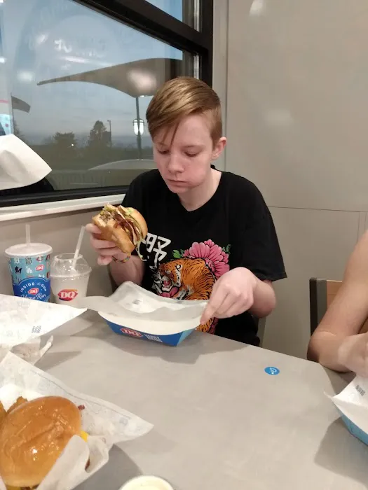 Dairy Queen Picture 8