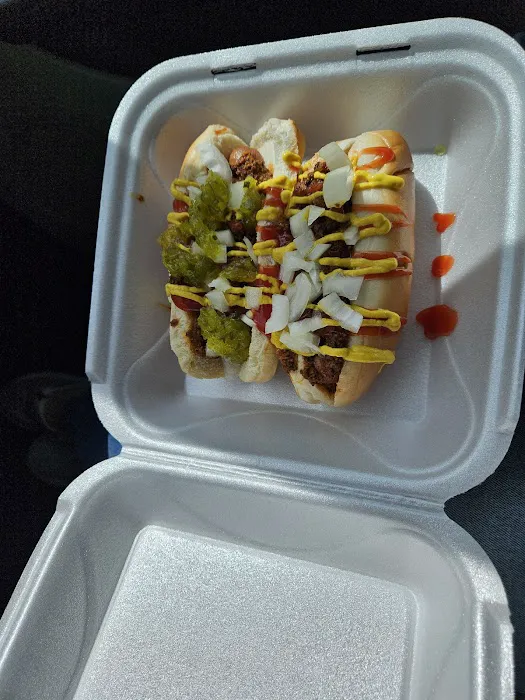 DJ's Tempting Treats & BBQ Picture 6