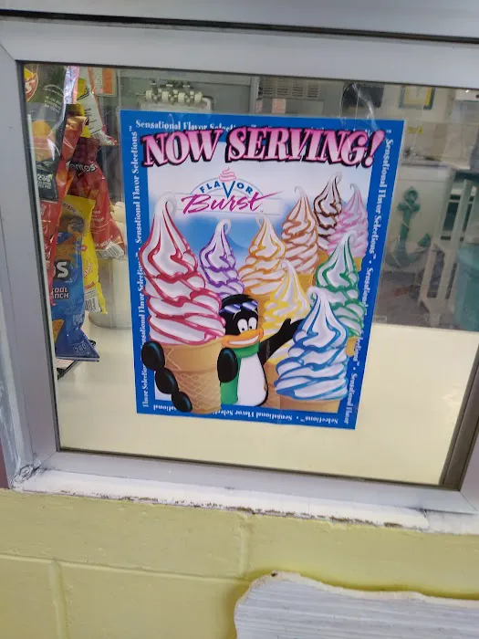 Millers Dockside Ice Cream Picture 5