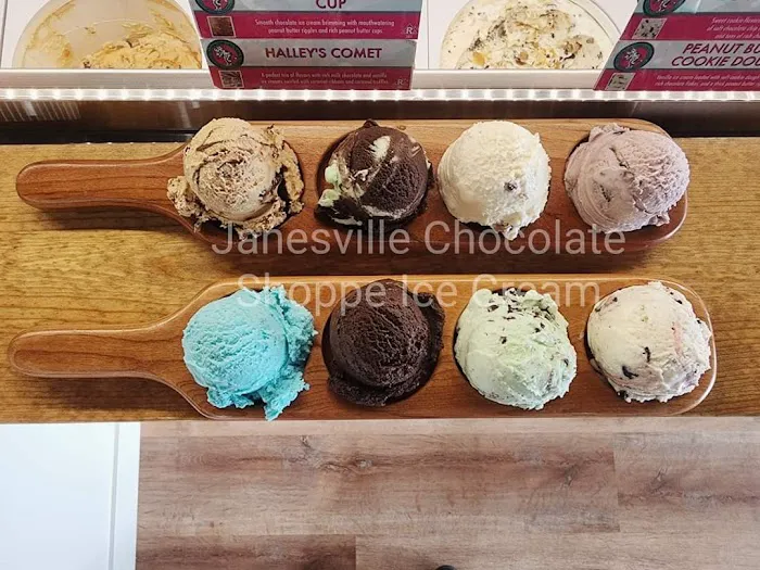 Chocolate Shoppe Ice Cream Janesville, WI Picture 9