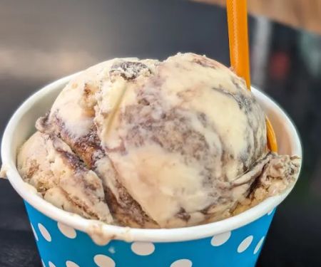 Flying Pig Treat Shop