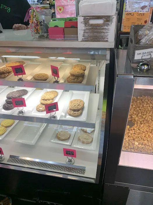 Flying Pig Treat Shop Picture 5