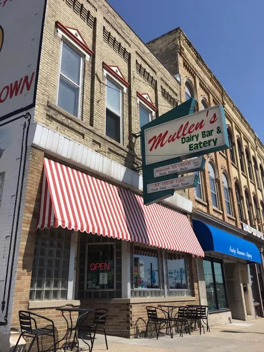 Mullen's Dairy Bar - Watertown Picture 1