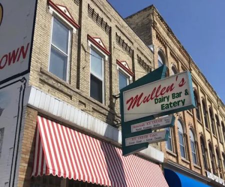 Mullen's Dairy Bar - Watertown