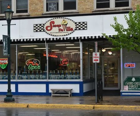 Scoop De Ville Ice Cream Shop