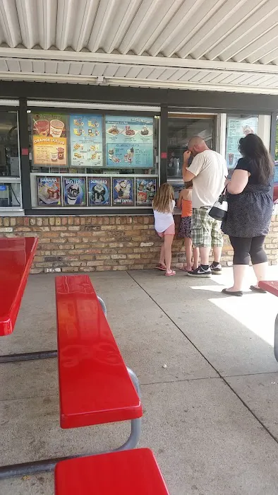 Dairy Queen Store Picture 6