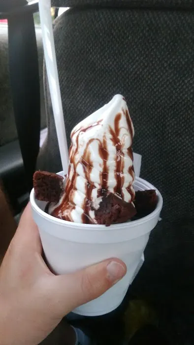Double D Dairy Bar Picture 9