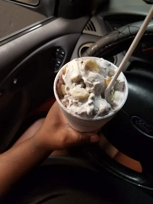 Eric's Ice Cream Factory Picture 5