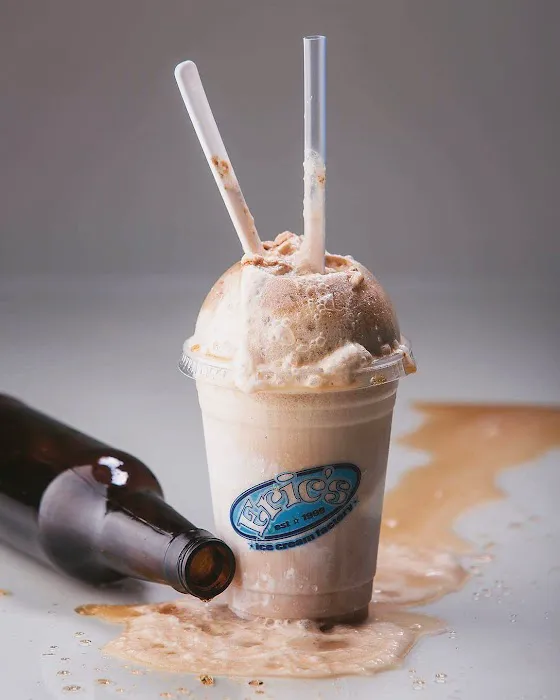 Eric's Ice Cream Factory Picture 2