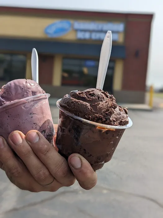 Eric's Ice Cream Factory Picture 7