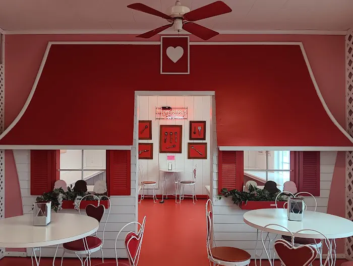 Homestead Ice Cream Shoppe Picture 5