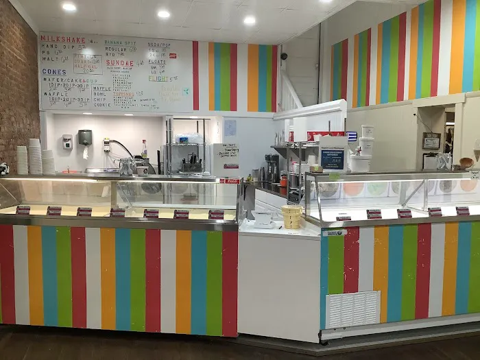 The Motley Shoppe - Ice Cream Picture 4