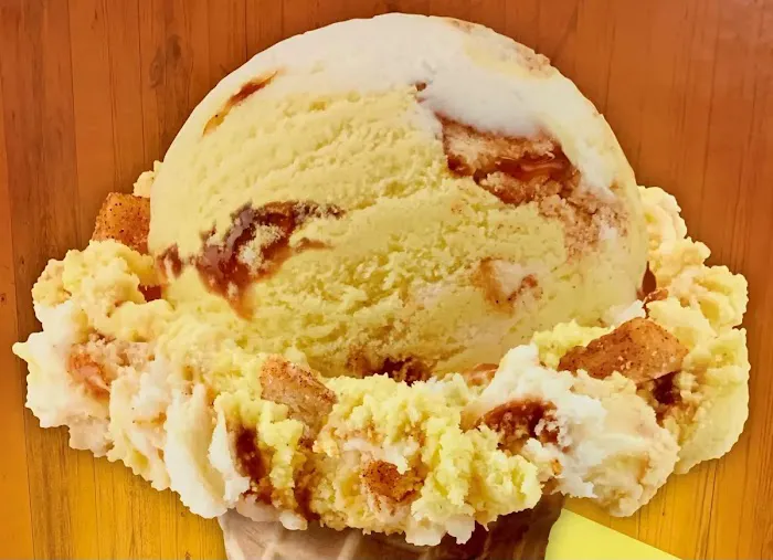 Village Creamery Picture 9