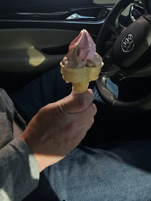 Tastee Creme Picture 10