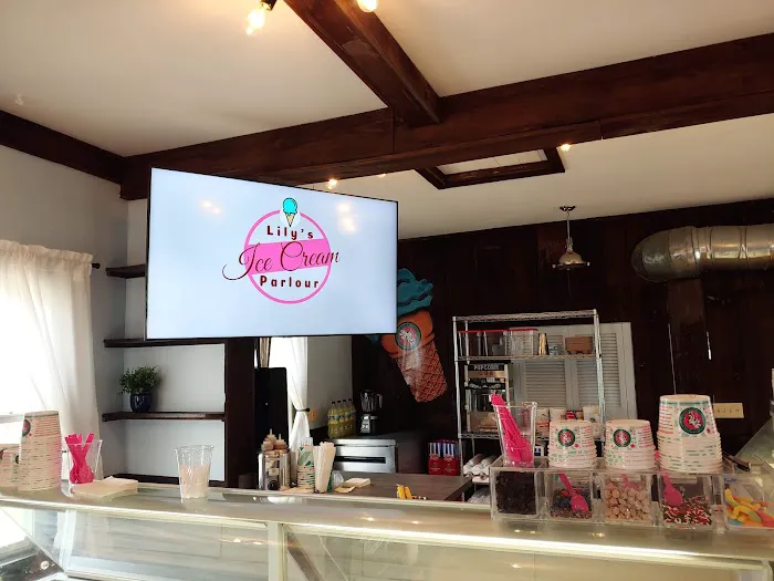 Lily's Ice Cream Parlour Picture 1