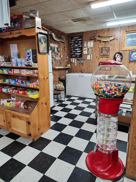 Monona Bait & Ice Cream Shop Picture 9