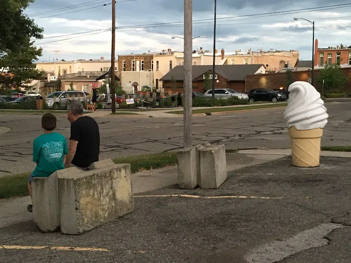Corner Cone Picture 8