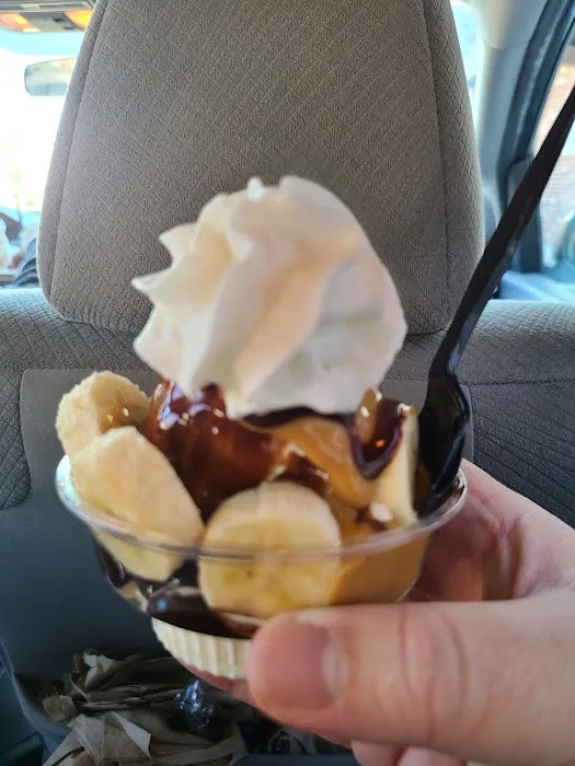 The Scoop on Main Picture 8