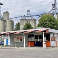 The Tiger Den Dairy Bar ico
