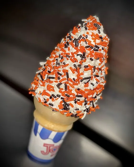 The Tiger Den Dairy Bar Picture 2