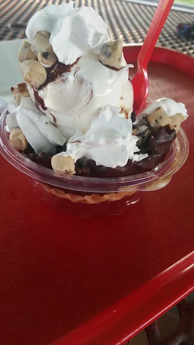 Dairy Queen Store Picture 2