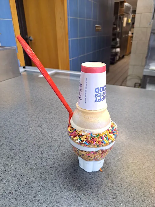 Dairy Queen Store Picture 4