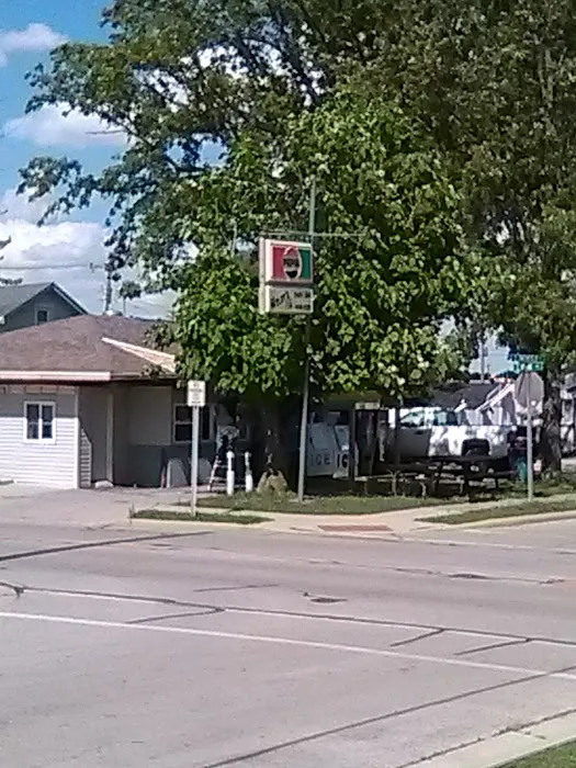Weldy's Dairy Bar Picture 3