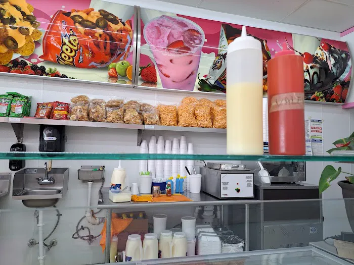 La Michoacana Paleteria Picture 6