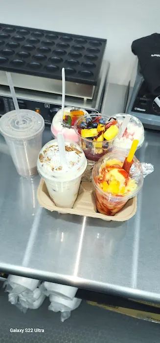 Playa Paradise creamery & food bar Picture 1