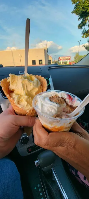 Ritter's Frozen Custard - Georgetown Rd. Shoppe Picture 7