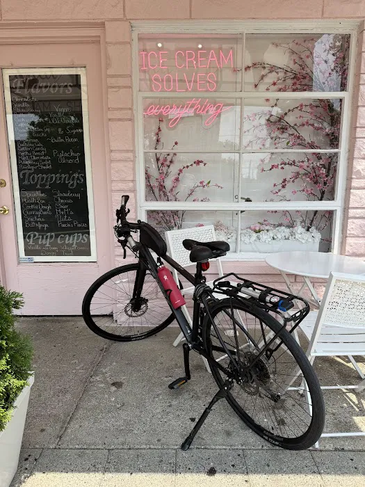 Canal Creamery Picture 5