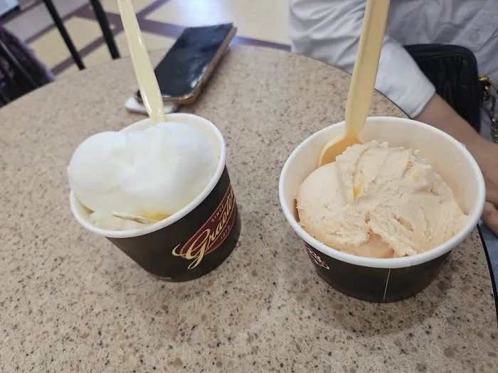 Graeter's Ice Cream Picture 8