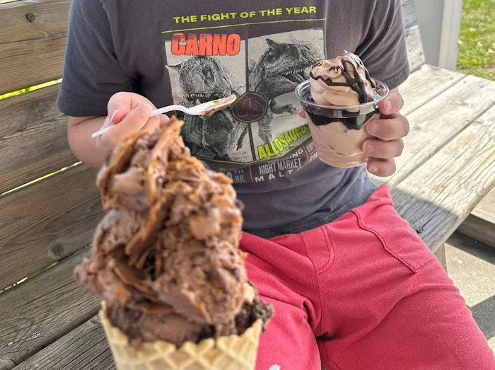 Norm's Ice Cream Shop North Muskegon Picture 8