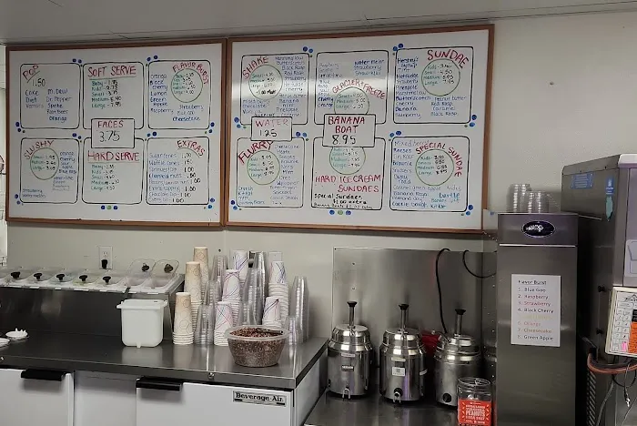 Norm's Ice Cream Shop North Muskegon Picture 9