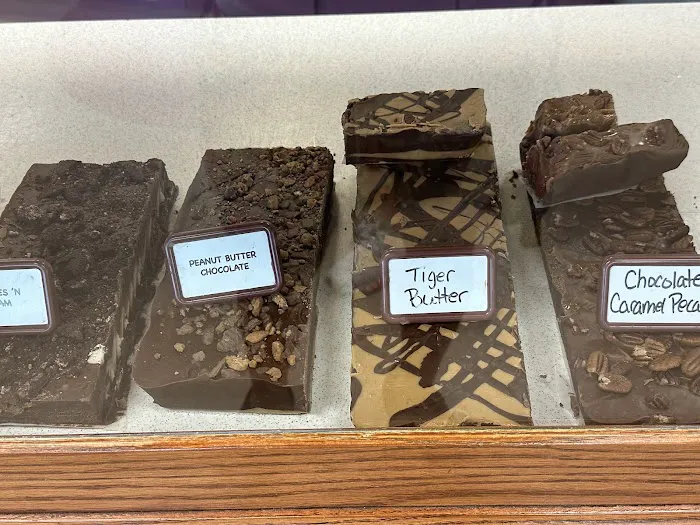 Sweet Temptations Picture 5
