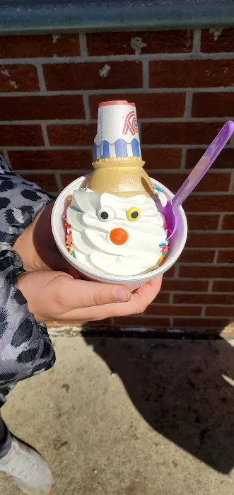 G&J's Frosty Boy of Tecumseh Picture 8