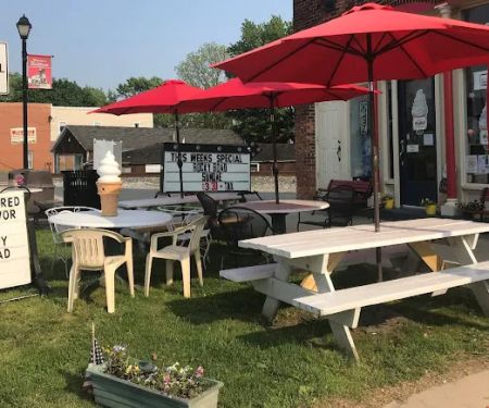 Uncle Davey's Ice Cream Shoppe