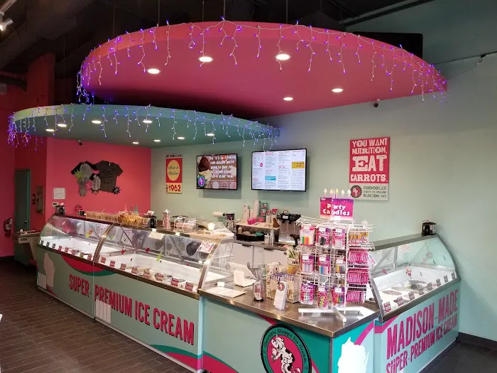 Chocolate Shoppe Ice Cream Co. Picture 3