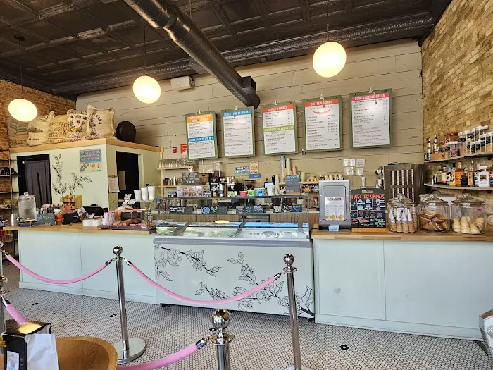 Good News Café & Ice Cream Picture 4