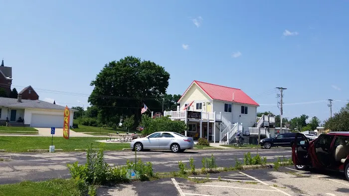 Kennedy's Ice Cream And Grill Picture 6