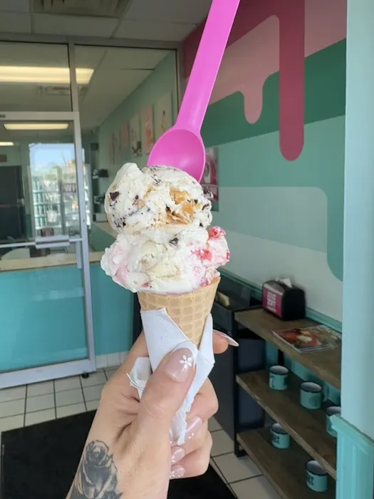 Chocolate Shoppe Ice Cream Co. Picture 1