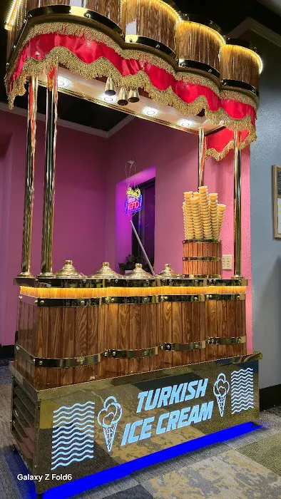 Nar Turkish Ice Cream&Waffle Picture 1