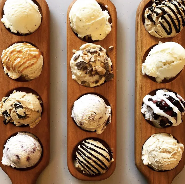 Chocolate Shoppe Ice Cream Co. Picture 2