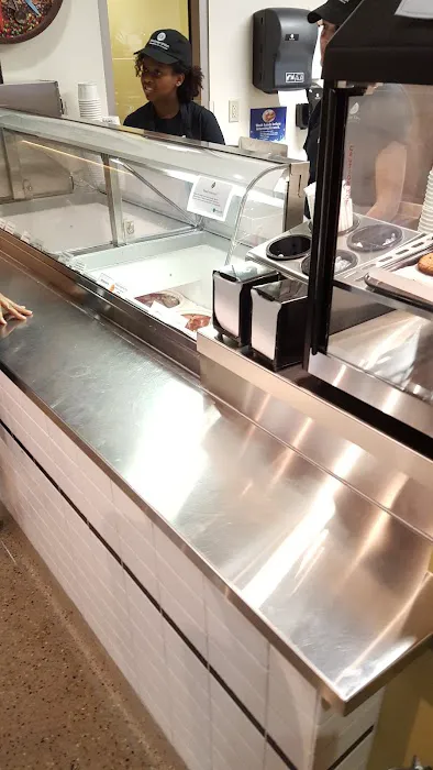 Daily Scoop in Union South Picture 8