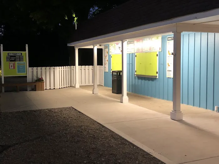 Charley's Ice Cream & Grill Picture 4