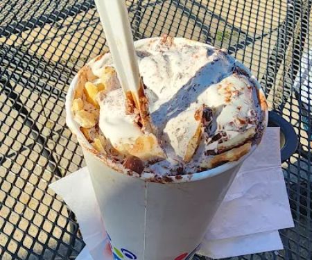 Rosie's Ice Cream & More