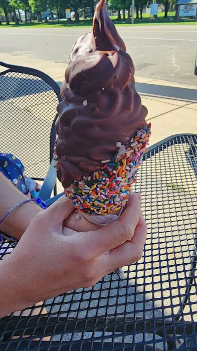 Rosie's Ice Cream & More Picture 6